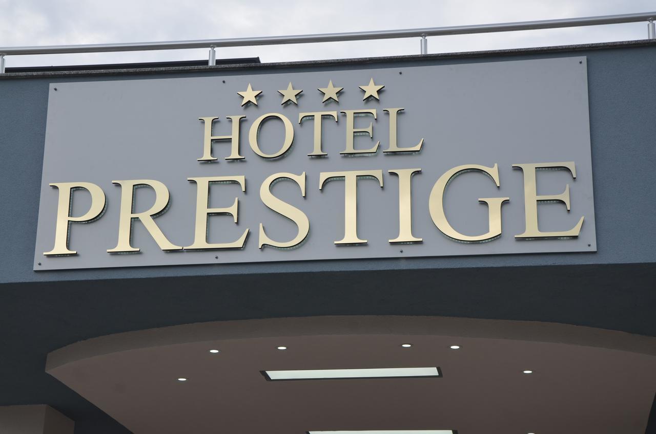 Hotel Prestige Struga Ngoại thất bức ảnh