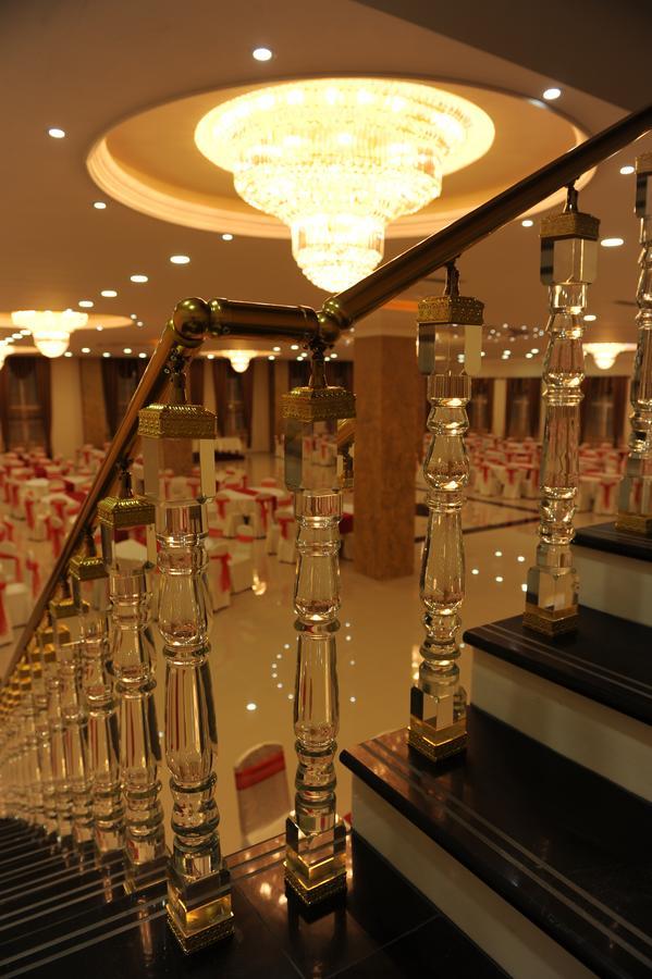 Hotel Prestige Struga Ngoại thất bức ảnh